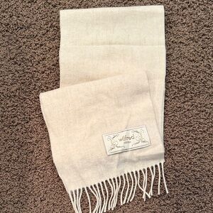Aritzia Wilfred Cream Scarf